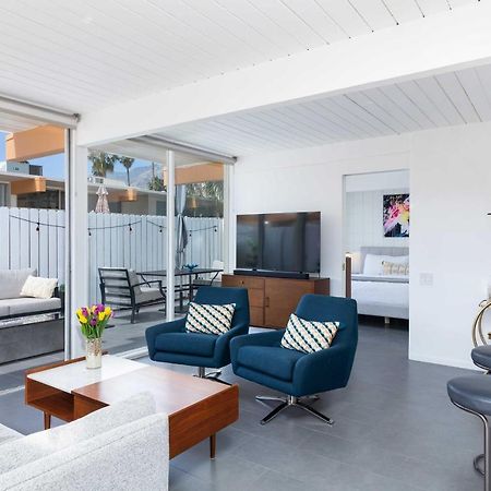 Mid-Century Palm Springs Bungalow With Patio! Exteriör bild